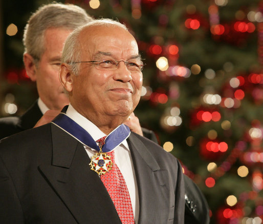 GWB and LB. Ceremony for 2006 Recipients of the Presidential Medal of Freedom.