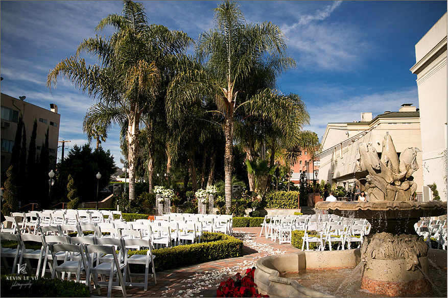 outdoor wedding ceremony