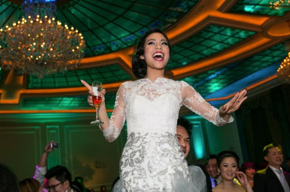 Wedding Venue In Los Angeles - Wedding Reception in Ballroom with Green Ceiling